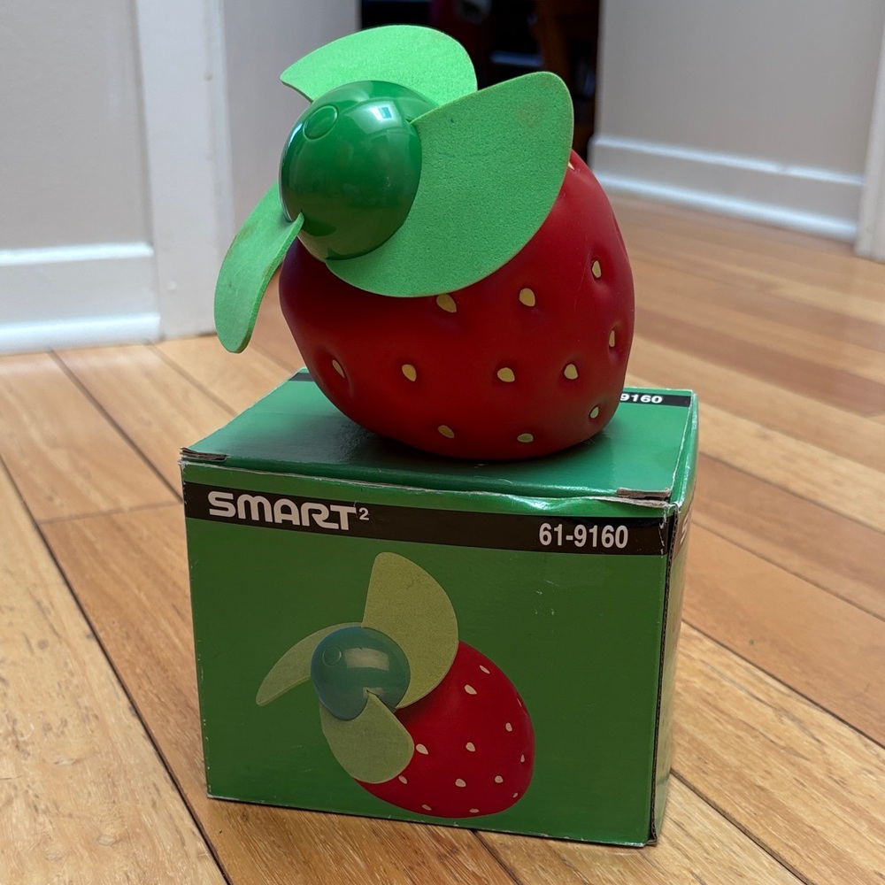 Smart Strawberry Fan